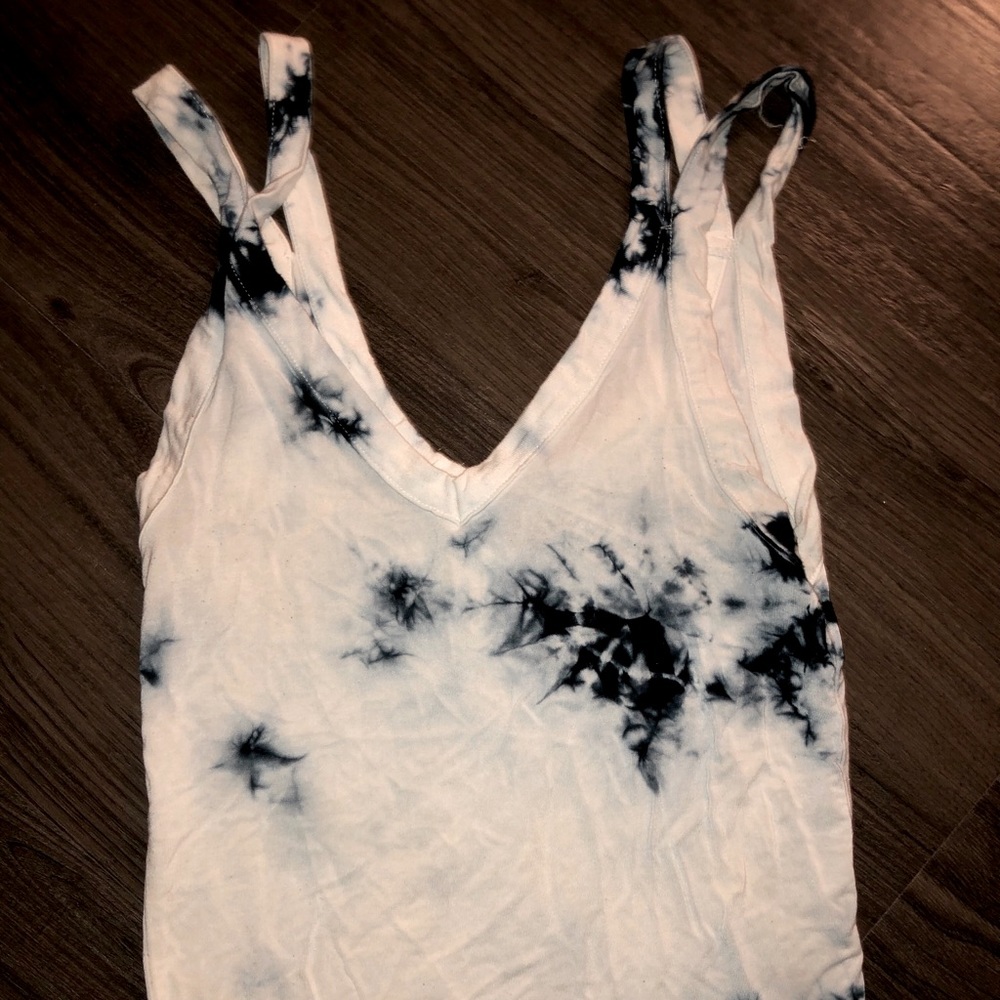 AE V-Neck Super Soft Tank
